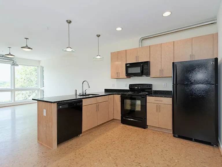 1050 Druid Ave. — Photo 8