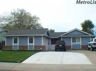 5820 Sun Valley Way, Sacramento, CA 95823