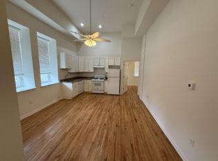 135 Broadway Ave #101, Clementon, NJ 08021