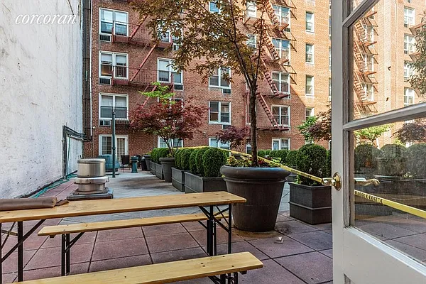 Rented by Corcoran | media 15