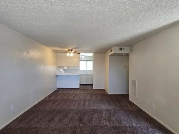 1414 W Clinton Ave, Fresno, CA