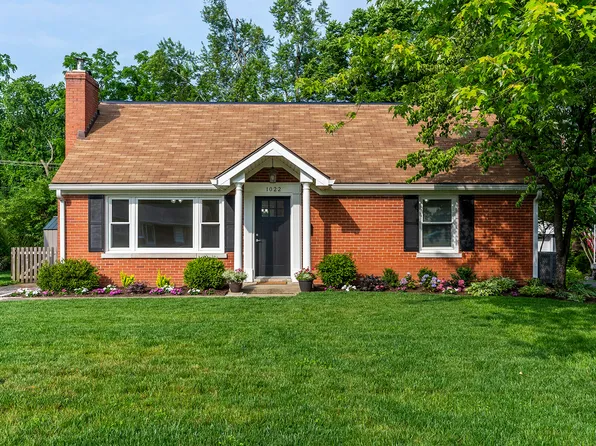 1022 Della Dr, Lexington, KY 40504