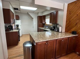 1349 Van Cortland St, Schenectady, NY 12303