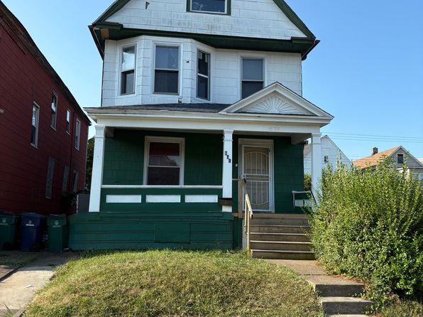 631 Woodlawn Ave #2