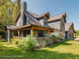7650 S Porcupine Creek Rd, Jackson, WY 83001
