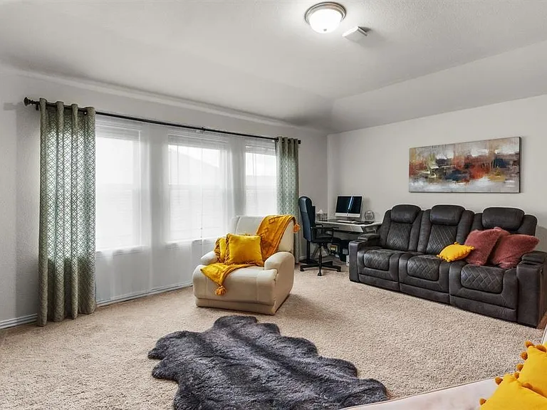 671 Farmstead Dr — Photo 21