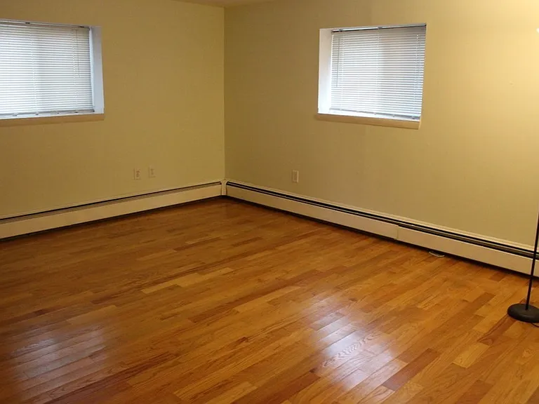121 Tremont St #1A — Photo 10
