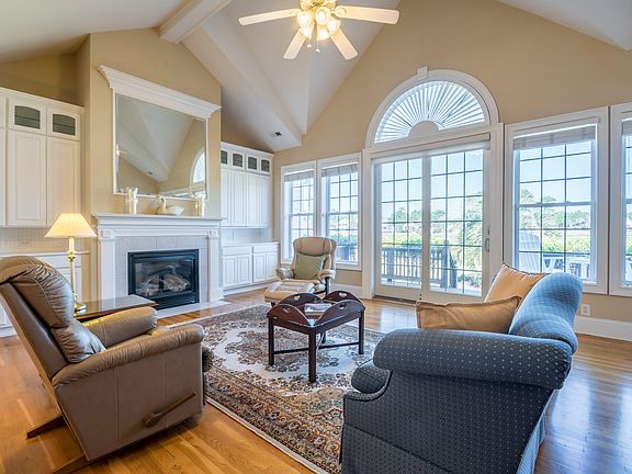 5th image of 3541 Sanderling Drive SE