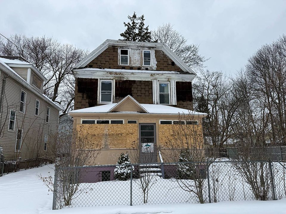 1st image of 1120 Cannon St