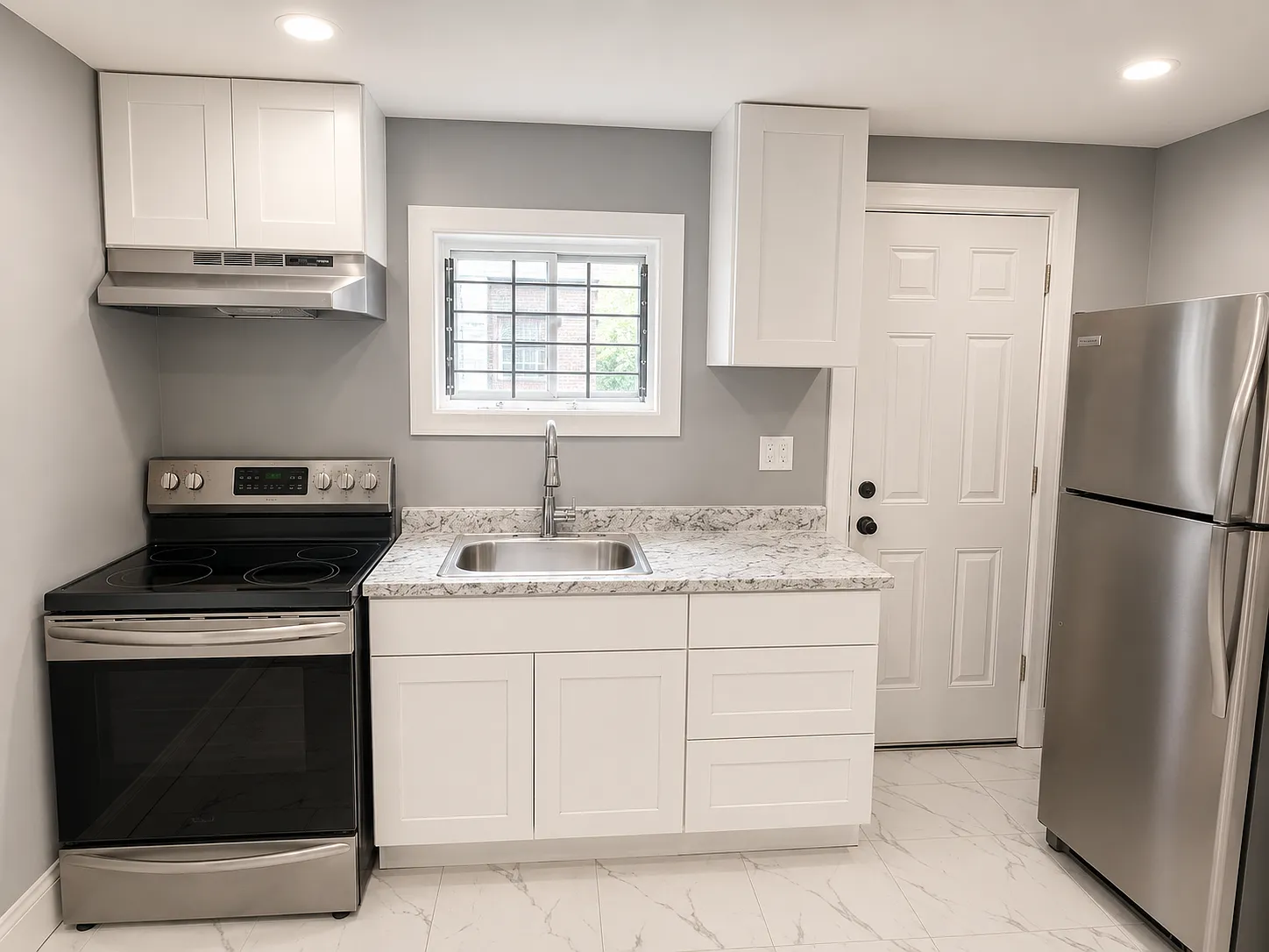 2 bed, 932 sqft, $1,350 — Photo 2