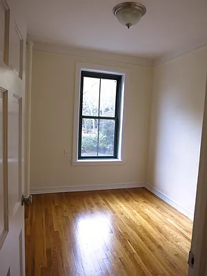 Rented by City & Suburban | media 21