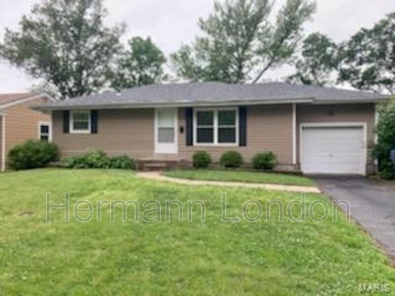 1st image of 240 Eldorado Dr
