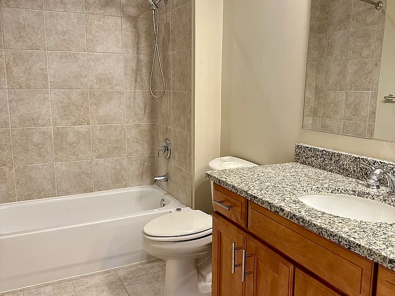 1023 N Royal St #206 — Photo 9