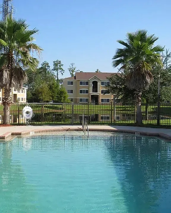 CAROLINA CLUB — Photo 1