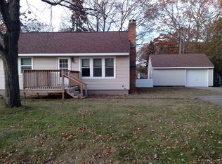 2030 Seminole Rd, Norton Shores, MI 49441