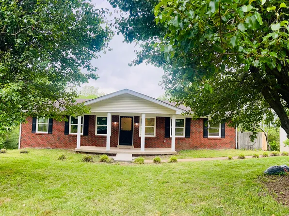 520 S Pawnee Dr, Springfield, TN 37172