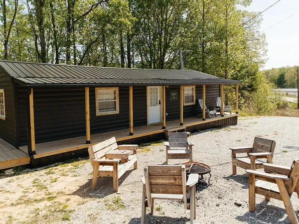 8086-8222 Highway 8225 #15, Pine Ridge, KY 41360
