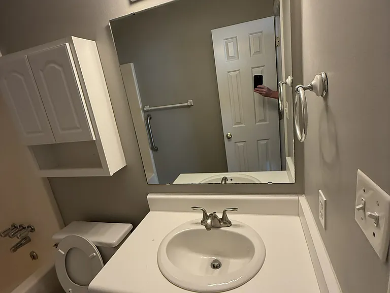 33 Rosewood Ter — Photo 2