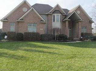 5360 Reserve Way, Sheffield Village, OH