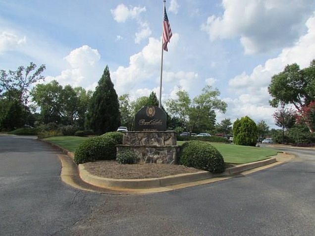 1st image of 4461 Park Royal Dr