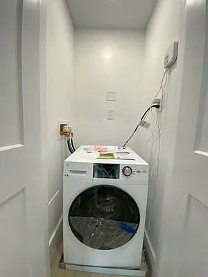 Rented by Compass | media 12