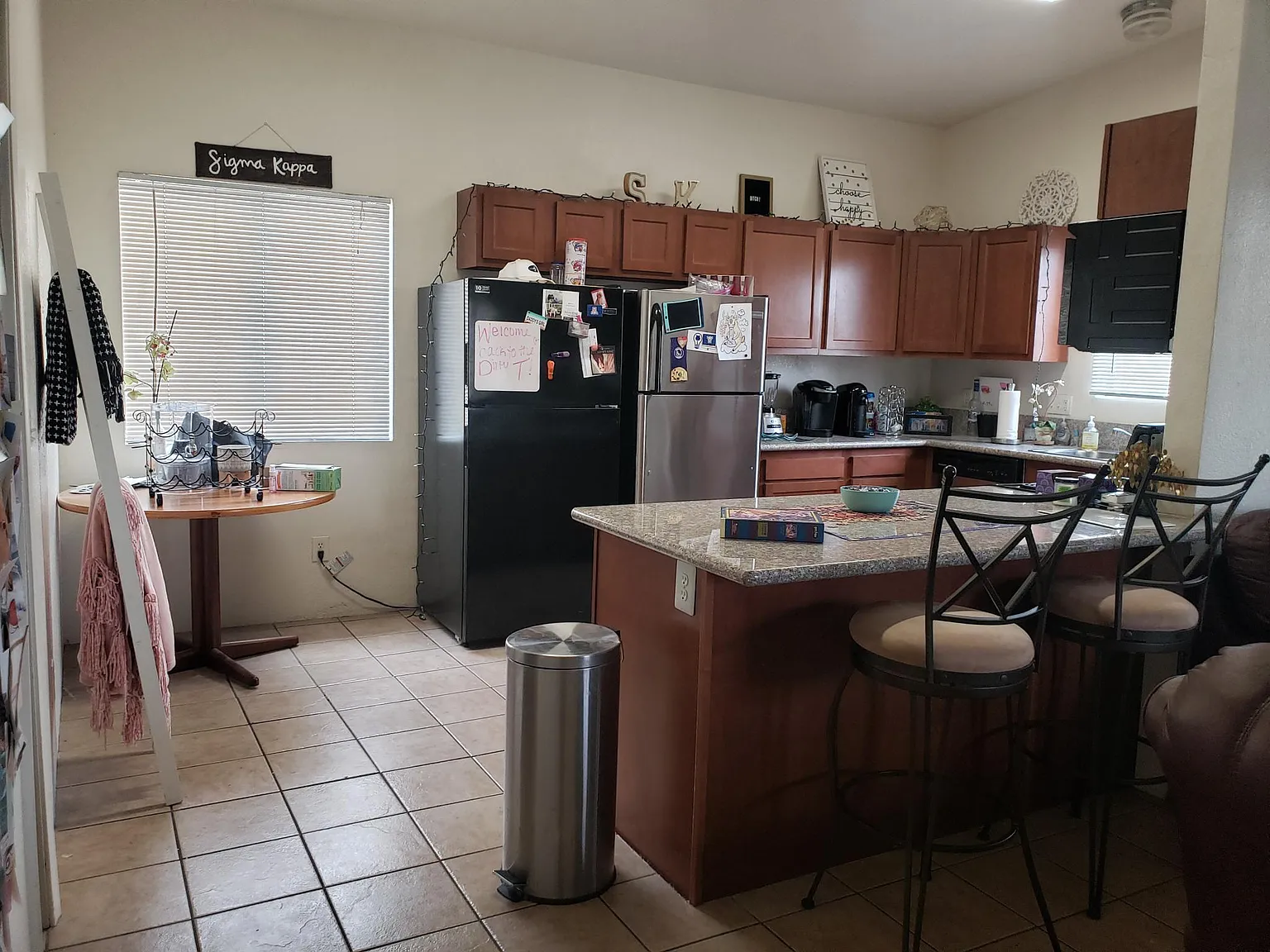 5 bed, 1603 sqft, $3,475 — Photo 3