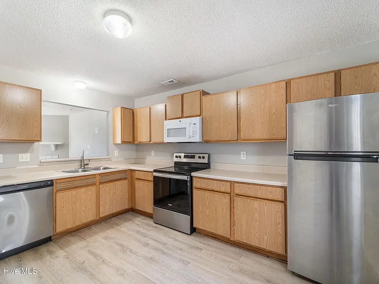 977 W Pueblo Dr — Photo 9