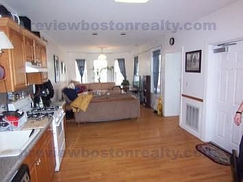4th image of 44 Champney St #3A