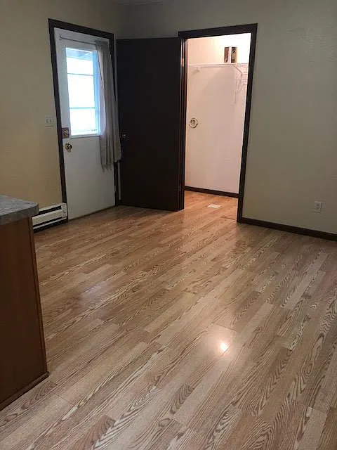 2 bed, 1200 sqft, $1,100 — Photo 4