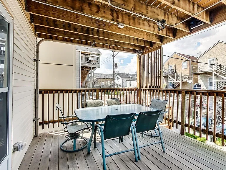 1632 W Blackhawk St #2 — Photo 13