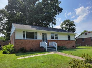 9524 Proctors Rd, North Chesterfield, VA 23237