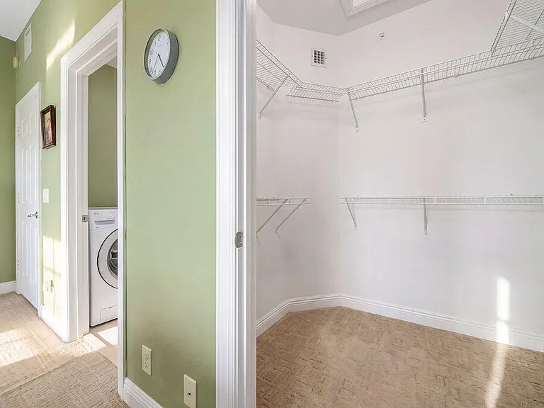 261 SW 6th Pl — Photo 20