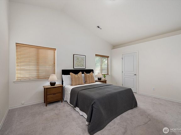 4th image of 3001 S Highlands Boulevard