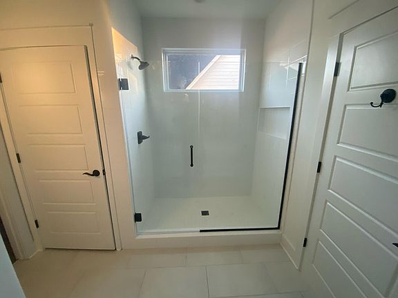 5th image of 7484 Paxton Cir #60