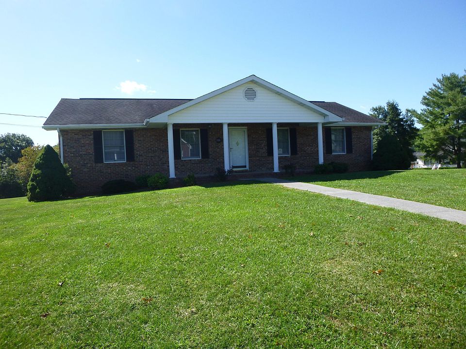 1st image of 514 Old Hickory Dr