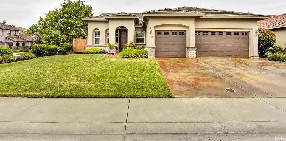 2101 Demetrius Way