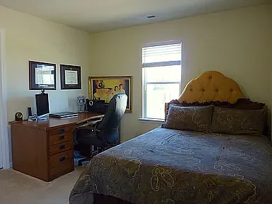 405 Garden Square Ln — Photo 14