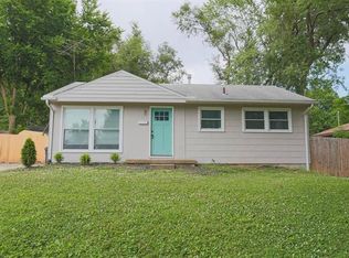 411 Hamilton Ln, Belton, MO 64012