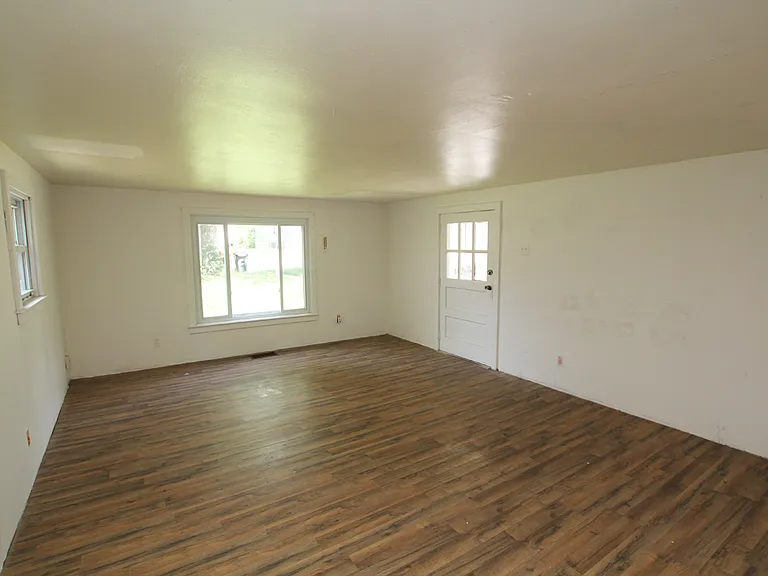 4140 Natchez Ave — Photo 2