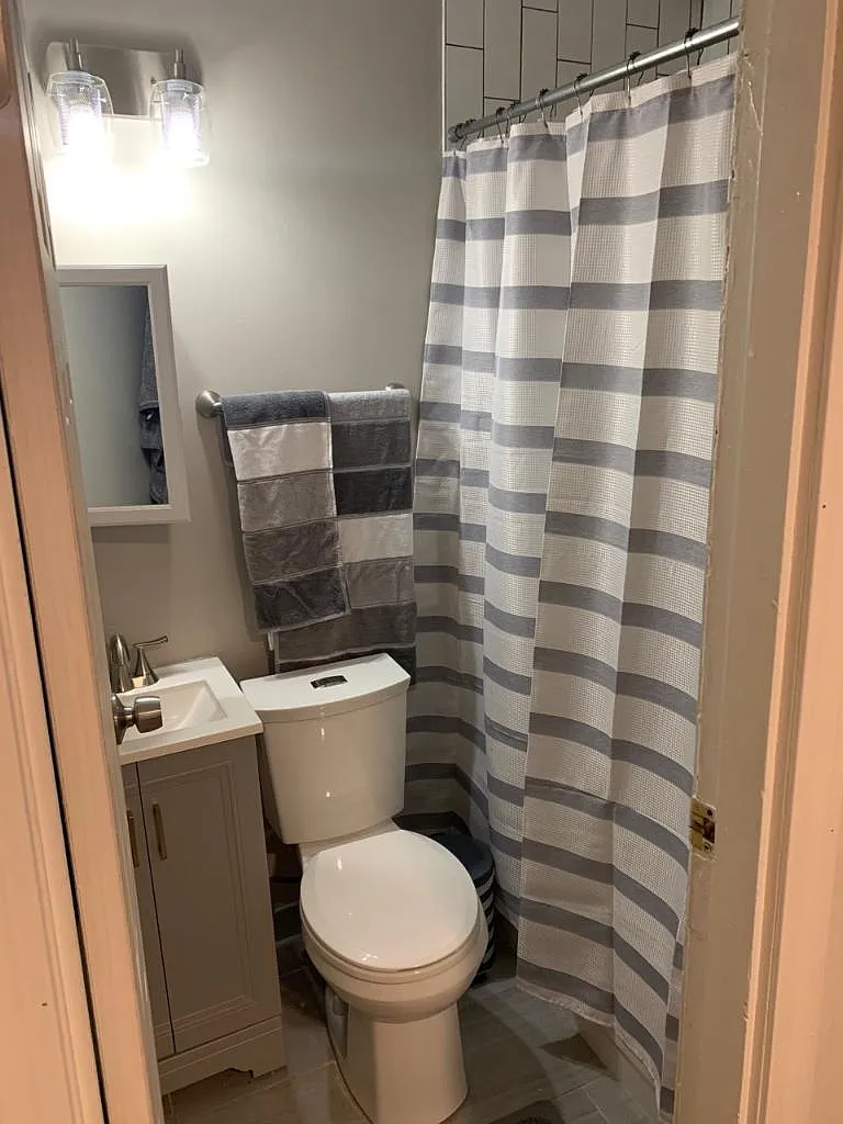 2 bed, $3,099 — Photo 3