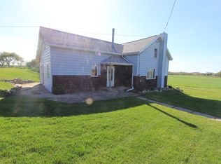 8320 Dickinson Rd, Greenleaf, WI 54126