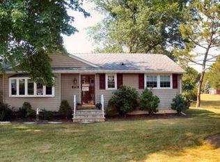 276 Vanderveer Rd, Bridgewater, NJ 08807
