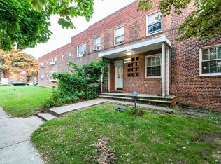 135-44 77th Ave #27E, Flushing, NY 11367