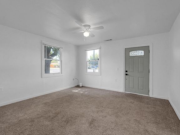 2nd image of Pearl St