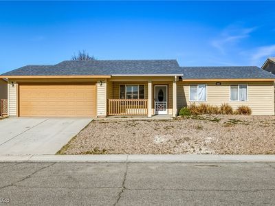 608 Krysta Ln, Pahrump, NV, 89060