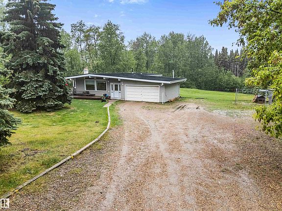 4th image of 52152 Range Rd #225-121
