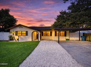 929 Derbyshire Rd, Daytona Beach, FL 32117