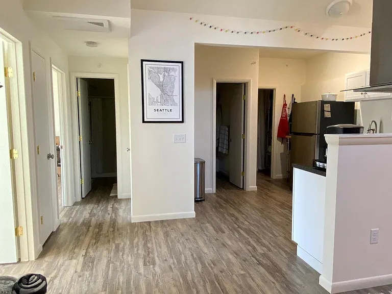 University Park Apartments — Photo 115