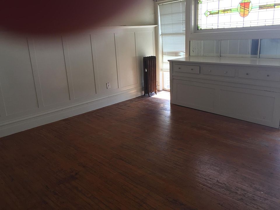 2nd image of 2437 Shattuck Ave #8