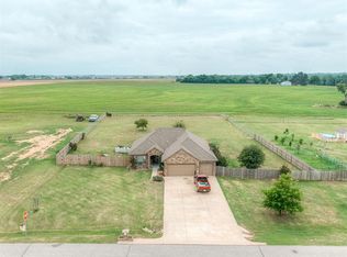 1112 Ella Dr, Tuttle, OK 73089